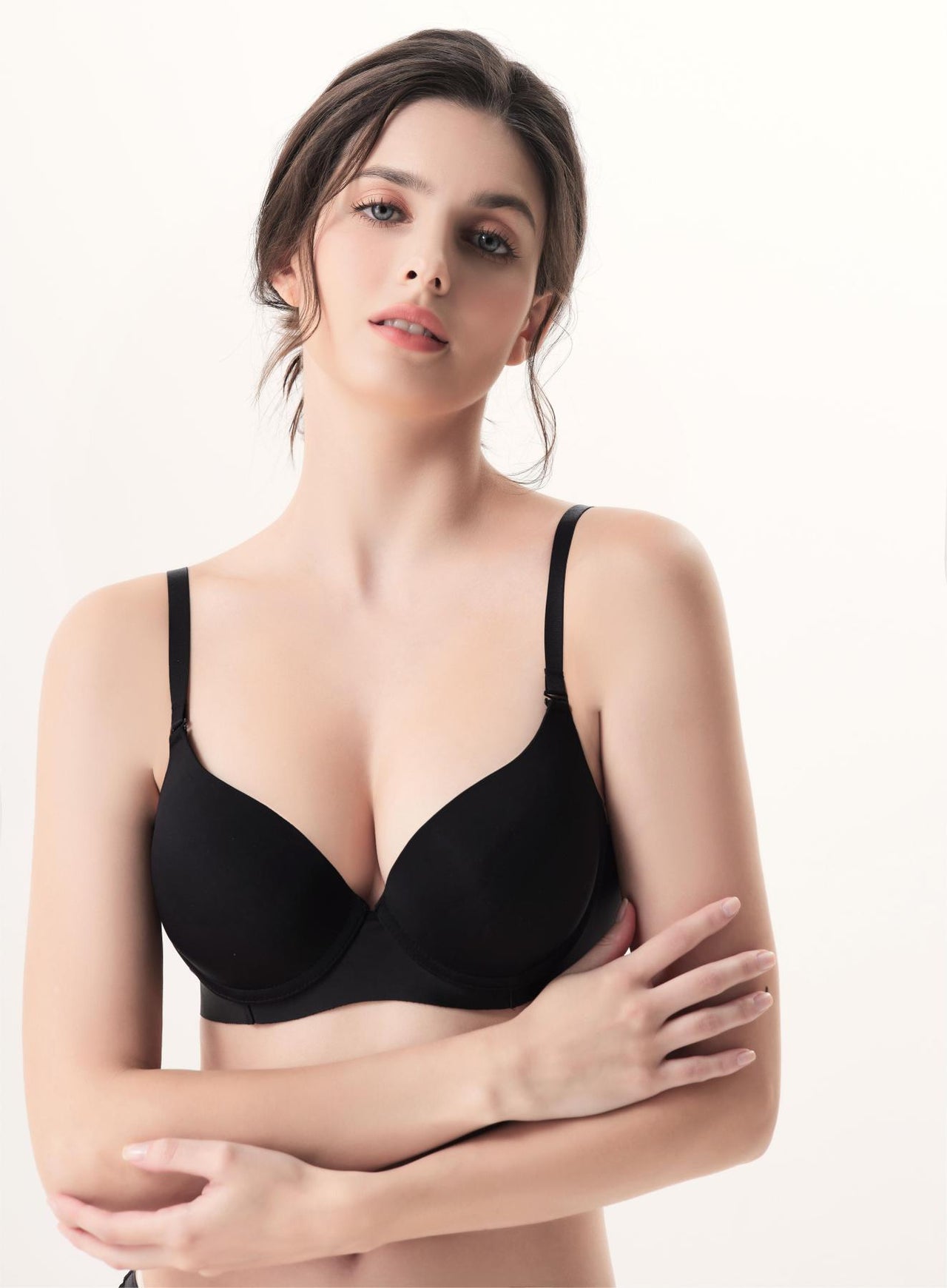 Smooth simple seamless one-piece thin bra